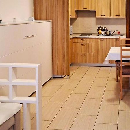 Cozy Apartment In Crikvenica With Kitchen Экстерьер фото